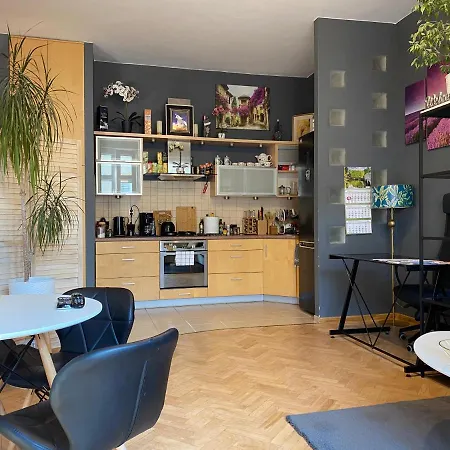 Przy Plaży W Centrum Gdyni - Prywatny Parking! Apartament *