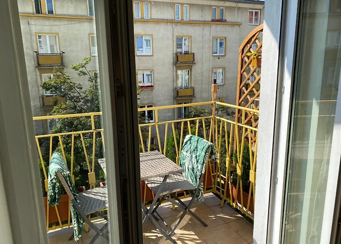 Przy Plaży W Centrum Gdyni - Prywatny Parking! Apartament